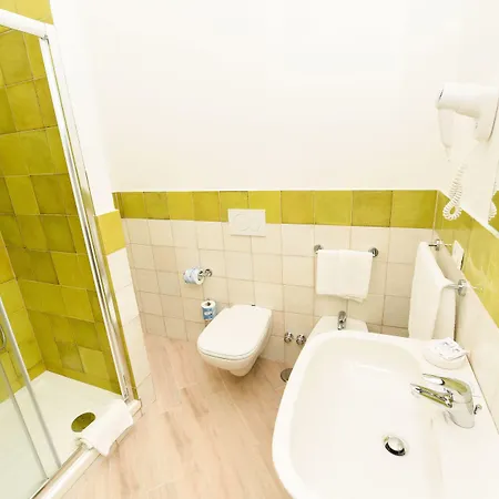 Gianpicharm Guest house