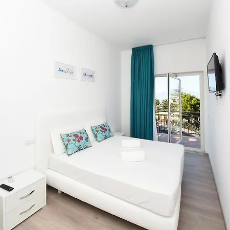 Guest house Gianpicharm